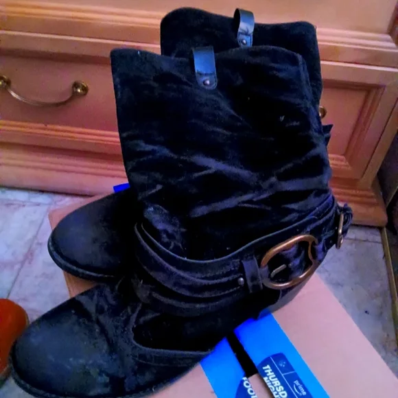 NEUAURA black velvet #vegan cowboyboots - Picture 2 of 5